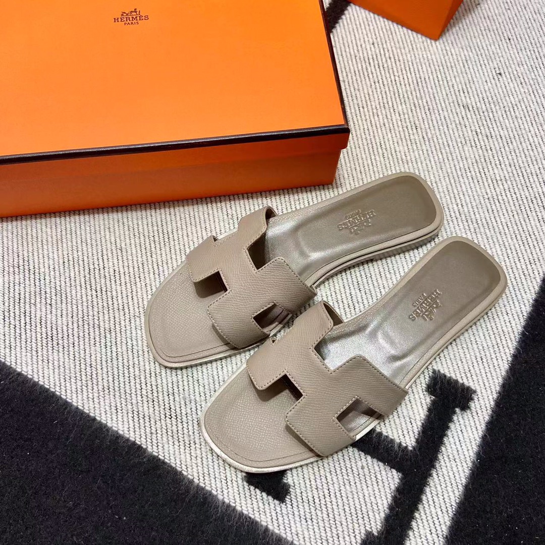 에르메스 올수공 오란 슬리퍼 샌들 앱송 138